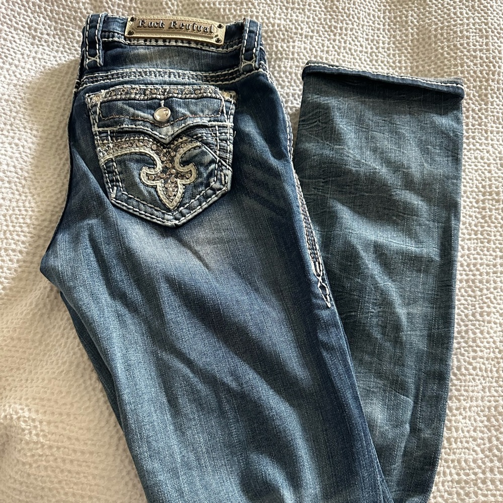 Women’s rock revival jeans size 28